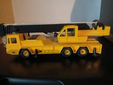 Grue téléscopique 1/40