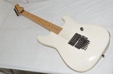 Guitare électrique FERNANDES