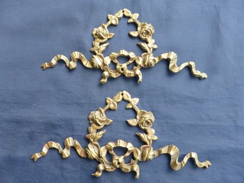 Frontons ornements noeuds - 2,