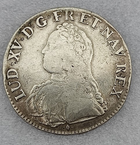Louis 1726 bayonne ecu - xv,