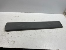 Baguette de porte avant droite