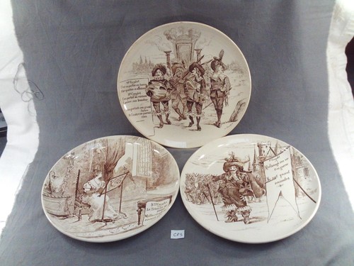 Anciennes assiettes - 3,