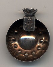 Taste Vin Miniature en Métal Argenté Armoiries d'Angouleme