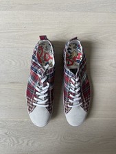 100% Authentic DS BNWT Paul