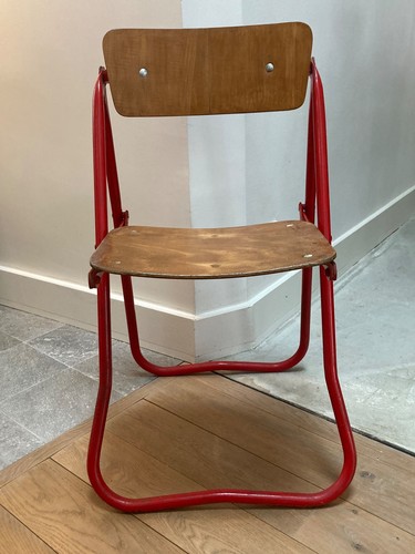 Chaise bienaise moderniste - bienaise,
