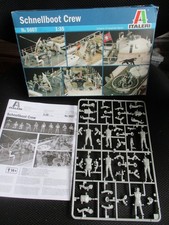 MAQUETTE 1/35 ITALERI 5607 EQUIPAGE VEDETTE RAPIDE KRIGSMARINE ALLEMANDE  WWII