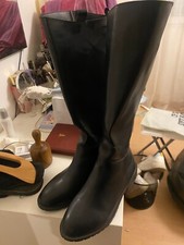 paire de botte noir neuve femme 39