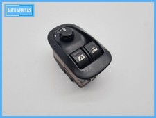 Bouton de lève-vitre gauche