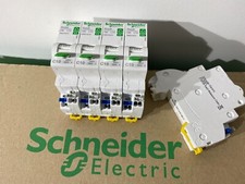 Lot de 5 disjoncteurs 10A Ph+N