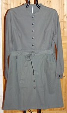 Robe-chemise pressionnée