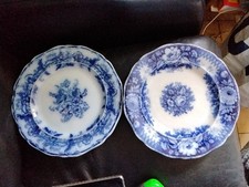 2 Assiettes  Anciennes  Boch & Freres Modèle  Jardinière  Et  Althea