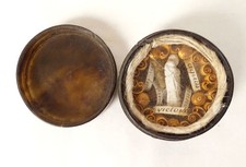 Petit reliquaire rond boîte