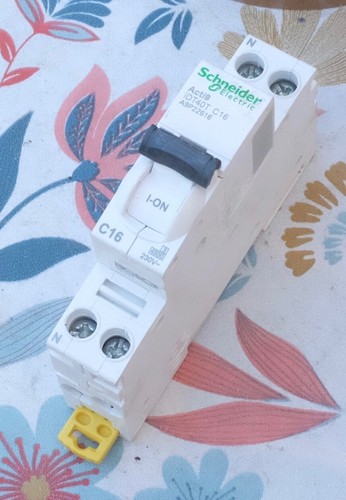 Schneider electric a9p22616 - electric,