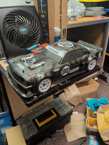 Team associated hoonicorn - associated,