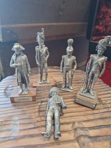 Lot figurines militaires - de,
