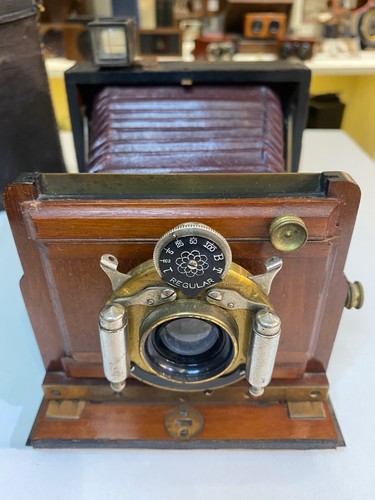 Chambre photographique 12 - 9,