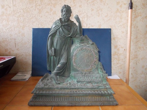 Ancienne grande statue - statue, en