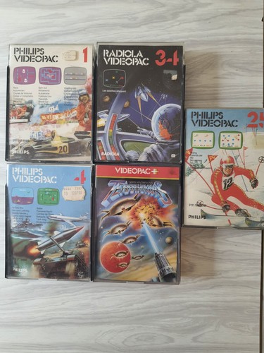 Lot jeux vidéopac - de,