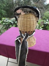 Chapeau ancien de femme style