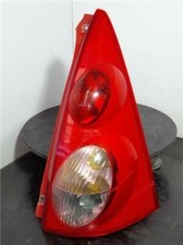 feu arrière droit pour PEUGEOT 107 1.0 URBAN MOVE 1045998