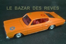 SABRA GAMDA. DODGE CHARGER.