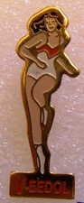 PIN'S VEEDOL MOTOR OIL PATINEUSE ICE SKATING OIL & GAS vintage pin