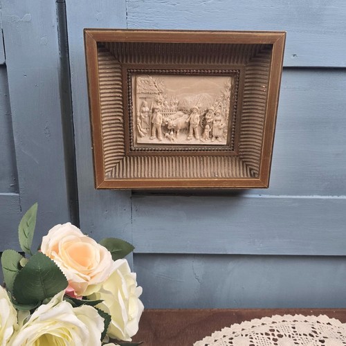 Cadre vintage bas relief - cadre,