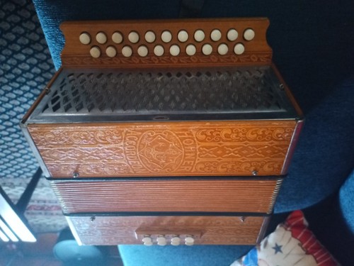 Vintage hohner pressed - pressed, wood