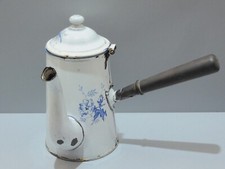 -BELLE ANCIENNE VERSEUSE CHOCOLATIERE TOLE EMAILLEE COLLECTION  POIGNEE BOIS   D