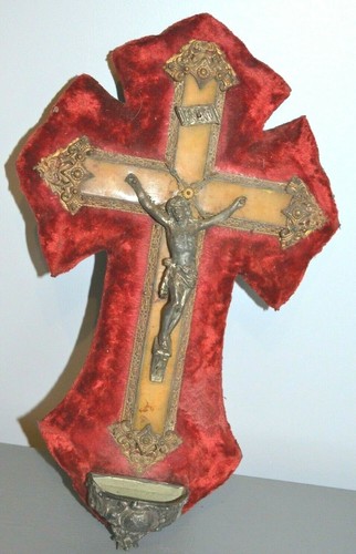 Ancien crucifix bénitier - ancien,