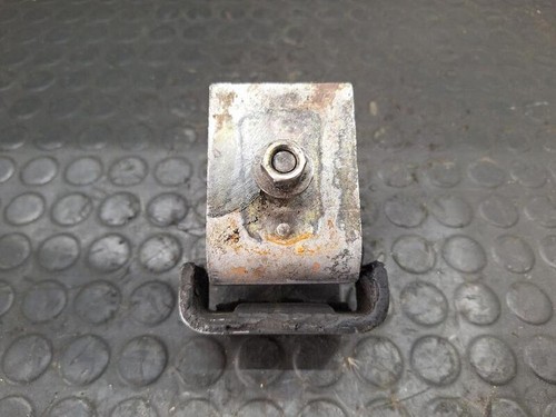 Support moteur nissan cabstar - moteur,