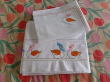 parure de lit draps taie enfant brodé main, coton blanc années 70, 133cm x 208cm