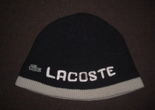 RARE BONNET LACOSTE VINTAGE ( laine vierge) TAILLE-UNIQUE.