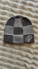 bonnet louis vuitton gris