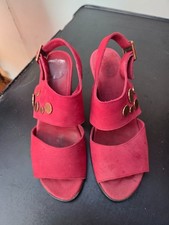 sandales  ARCHE ROUGES