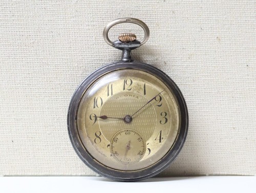 Ancienne montre mécanique - mécanique, de
