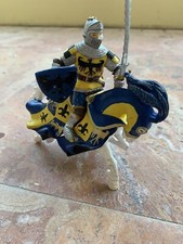 Schleich knights horses - schleich,