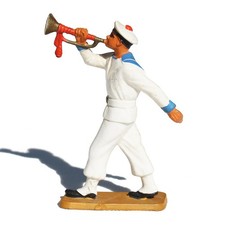 Figurine plastique Starlux 62 mm / Marins Série Luxe / défilant à la trompette