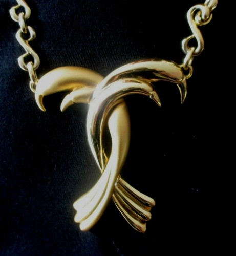 Magnifique collier couture - magnifique,