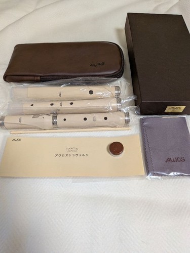 Aulos stanesby jr - aulos,