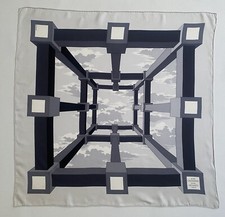 Carré en soie 70 cm HERMES