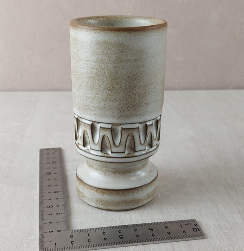 Ancien petit vase - , en