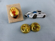 Lot de 2 PIN'S MASERATI TIPO