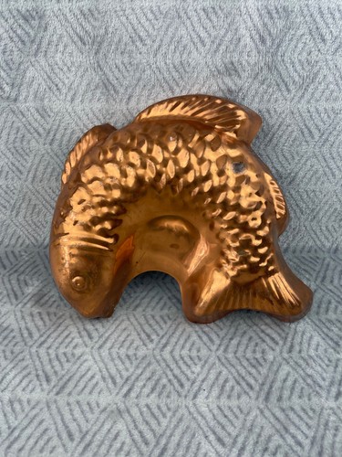 Ancien moule poisson - moule,