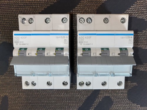 Disjoncteur tetrapolaire 20a - disjoncteur,