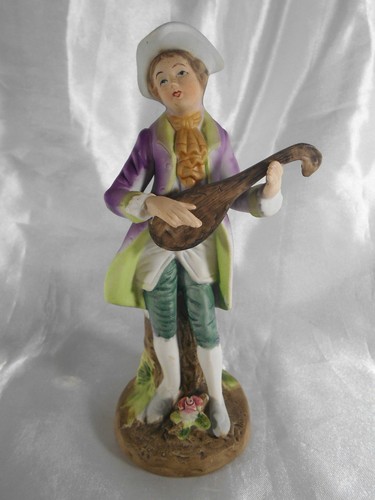 Superbe figurine jeune - superbe,