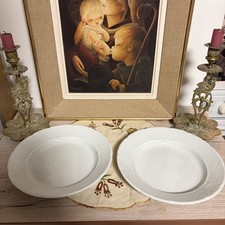 2 assiettes creuses blanches