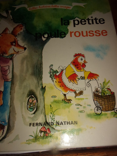Petite poule rousse - la,