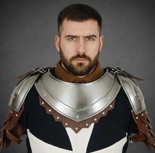 Pauldrons en acier chevalier