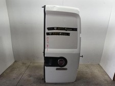 52000031 porte arrière droit